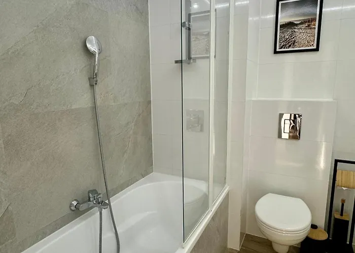 Appartement Planeta - 12 *